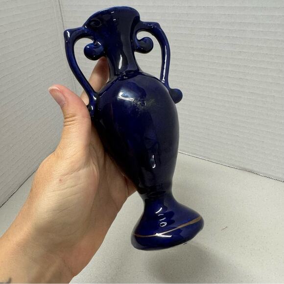 Vintage Blue Hand Painted Floral Vase Small With Handles Unmarked - Picture 6 of 6